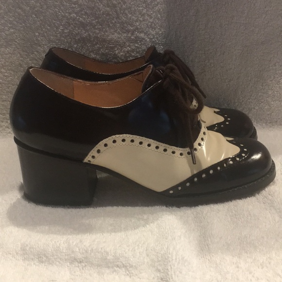 Anne Klein spectator shoes size 6 - Picture 3 of 8